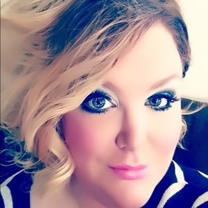 Meet your Posher, Misty